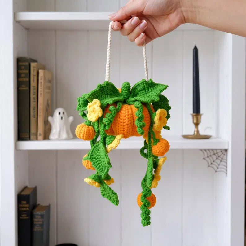 Halloween Crochet Pumpkin Hanging Decor – Handmade Fall Floral Decoration & DIY Pattern